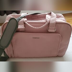 Bagsmart Carry-on Soft Suitcase, Weekend Duffel, Pink, Shoulder Strap, Pockets